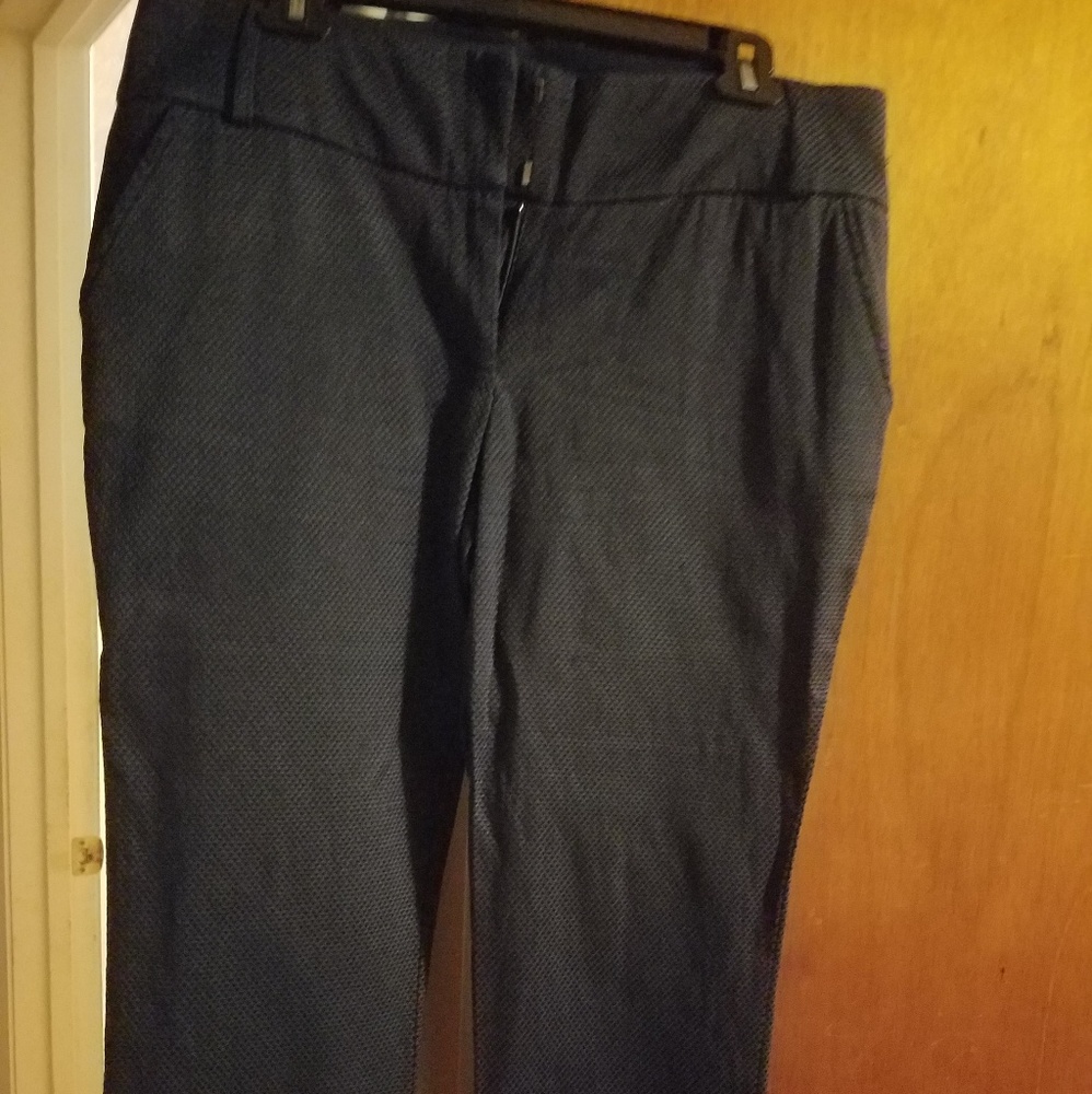 Women's Capris